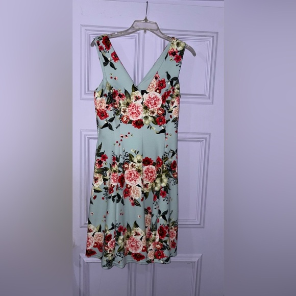 Jessica Simpson Floral Pinup Flare Sleeveless Dress - Picture 1 of 4